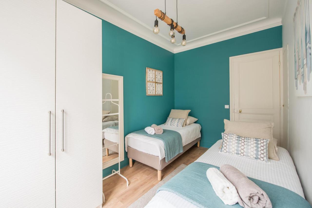 2 Bedroom Appartement Near Tour Eiffel & Trocadero Paris Exterior foto